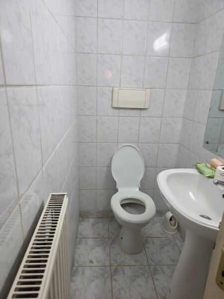 Decebal, Piata Muncii, 5 minute metrou, bloc 1991, vedere mixta